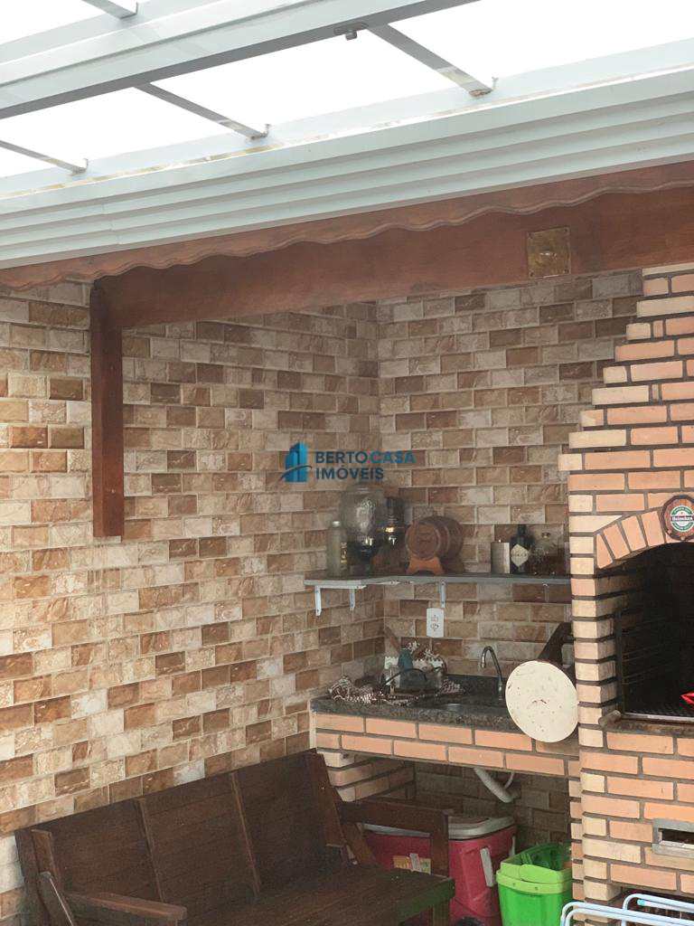 Sobrado em São Paulo, no bairro Guaianazes