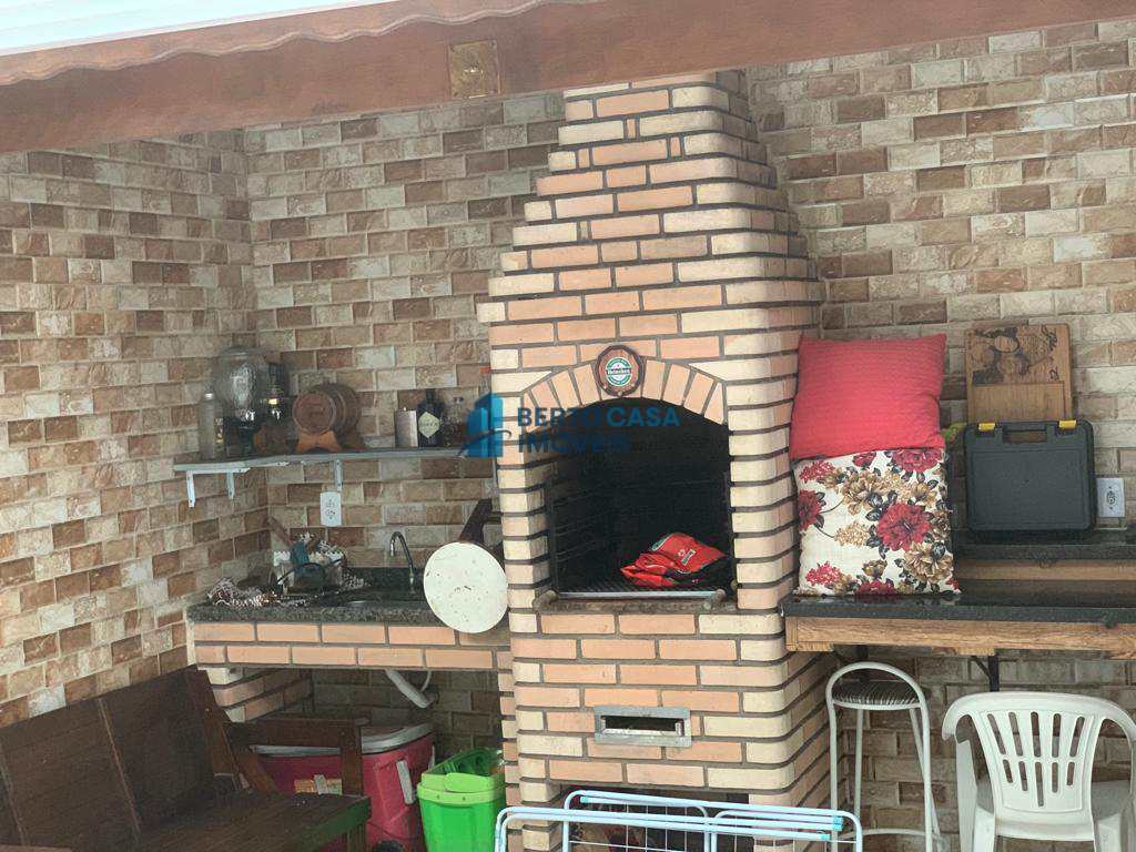 Sobrado em São Paulo, no bairro Guaianazes