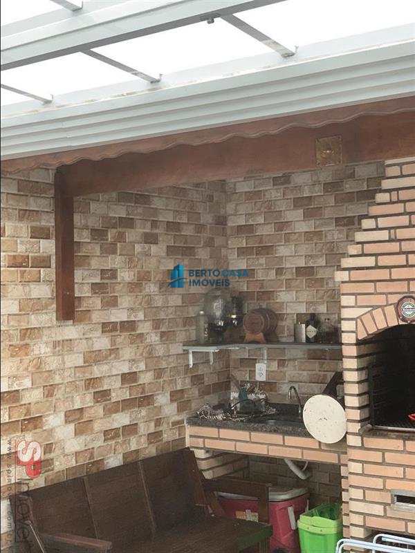 Sobrado em São Paulo, no bairro Guaianazes