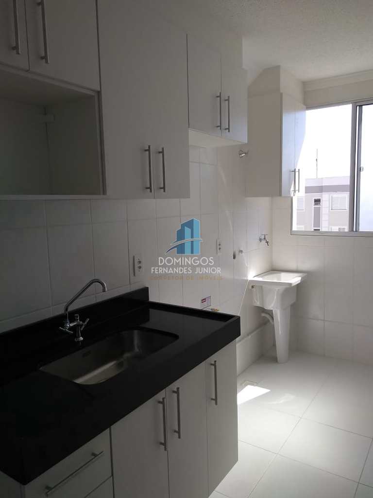 Apartamento em São Paulo, no bairro Guaianases