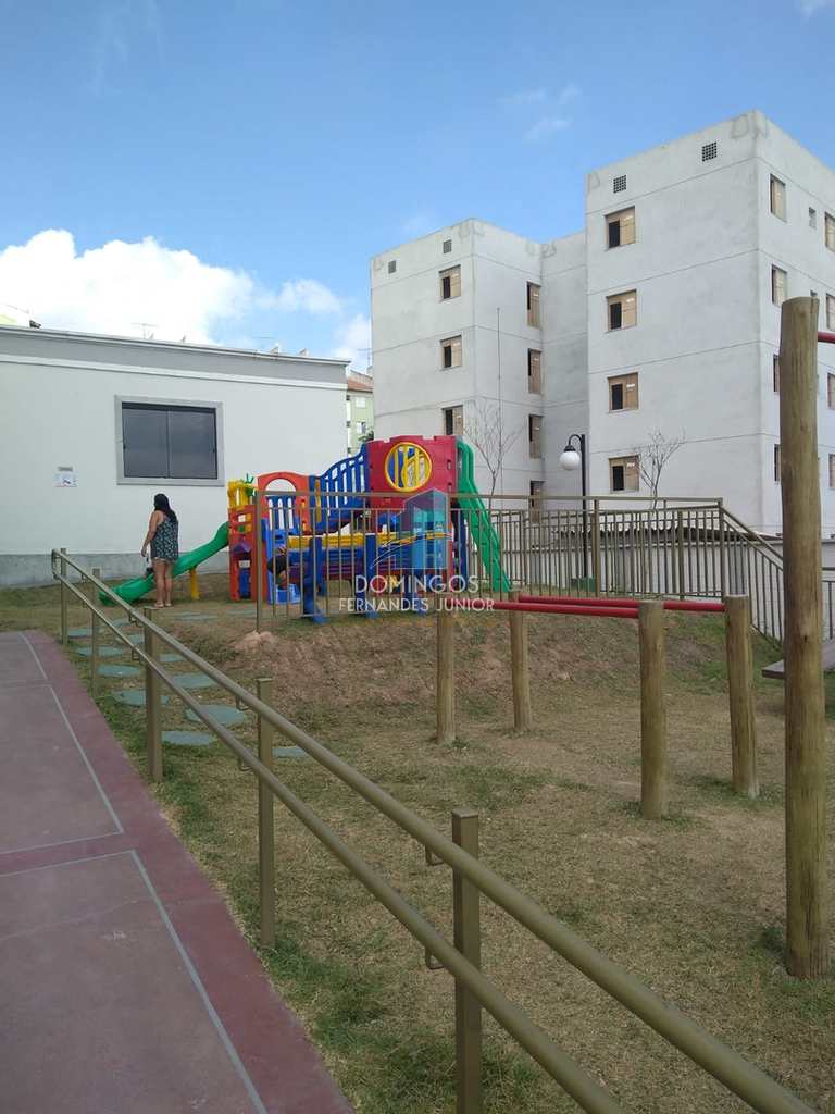 Apartamento em São Paulo, no bairro Guaianases