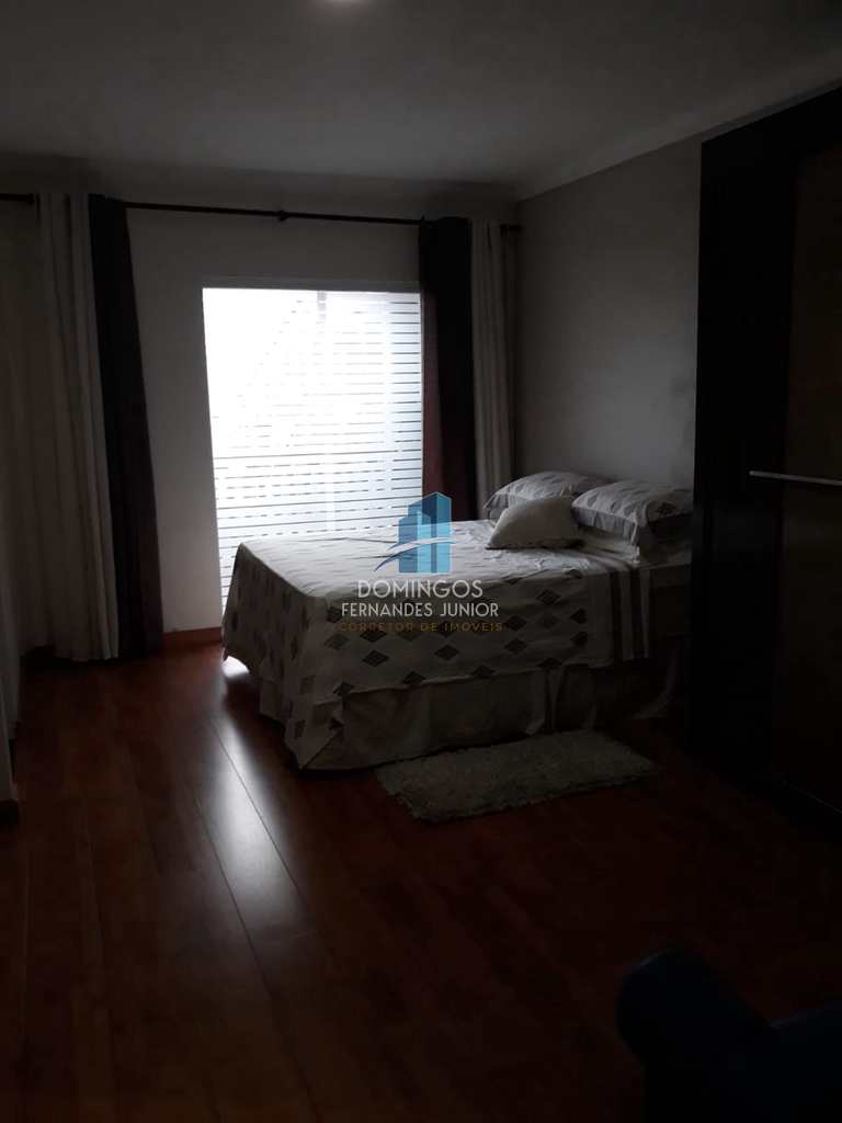 Sobrado em São Paulo, no bairro Parque Savoy City