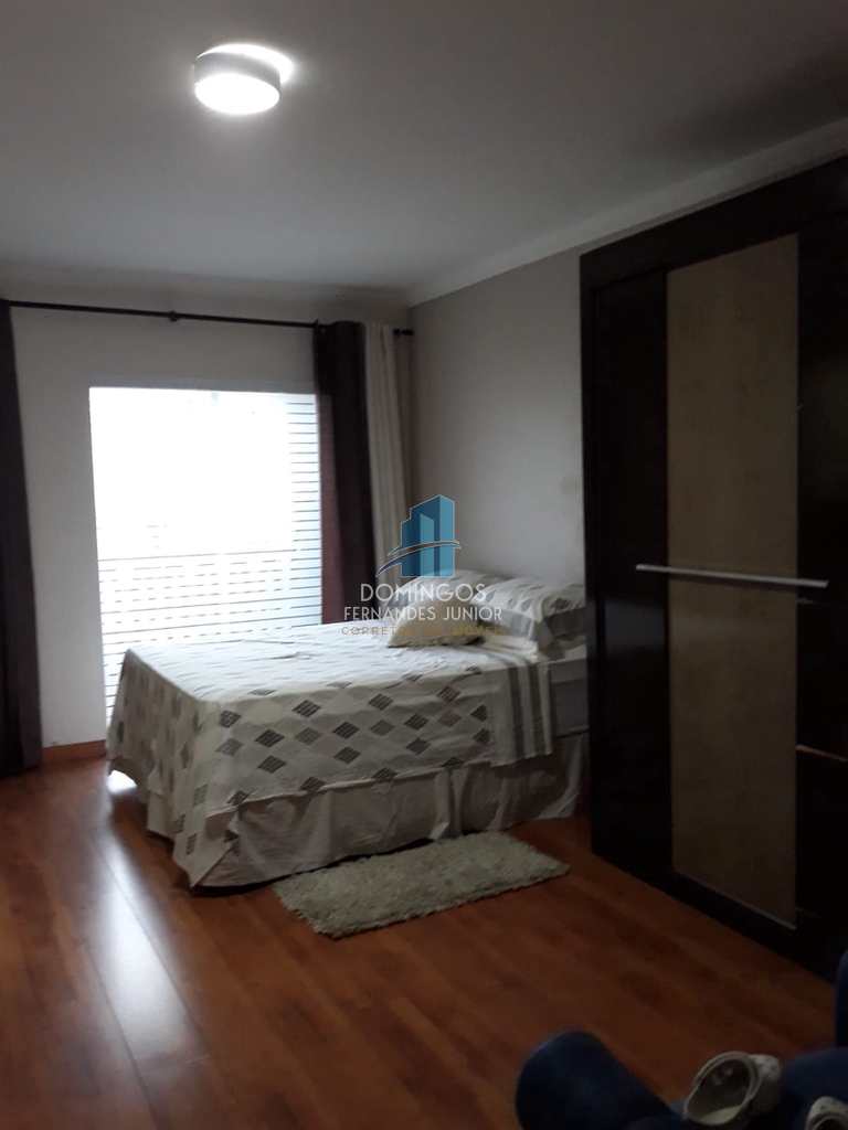 Sobrado em São Paulo, no bairro Parque Savoy City