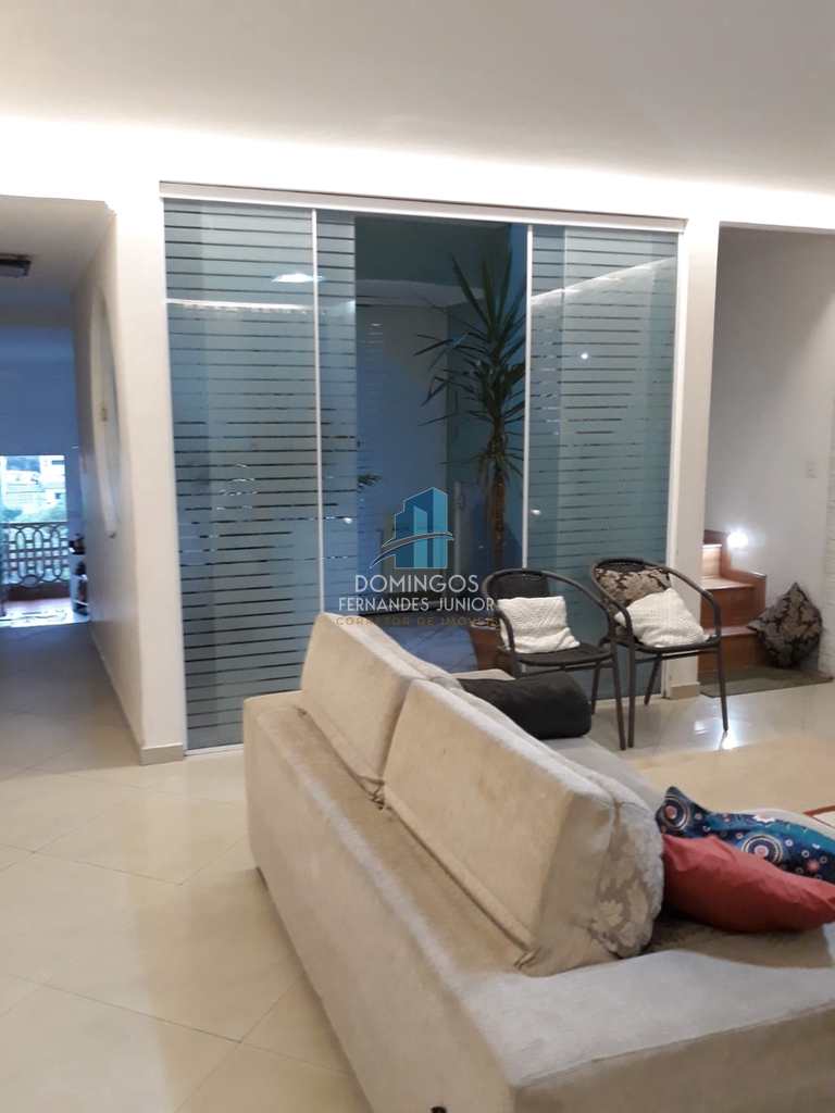 Sobrado em São Paulo, no bairro Parque Savoy City