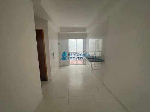 Apartamento, código 243 em São Paulo, bairro Itaquera