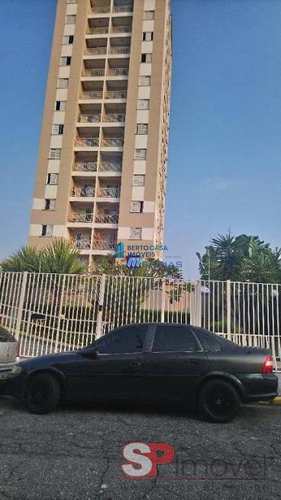 Apartamento, código 264 em São Paulo, bairro Vila Carrão