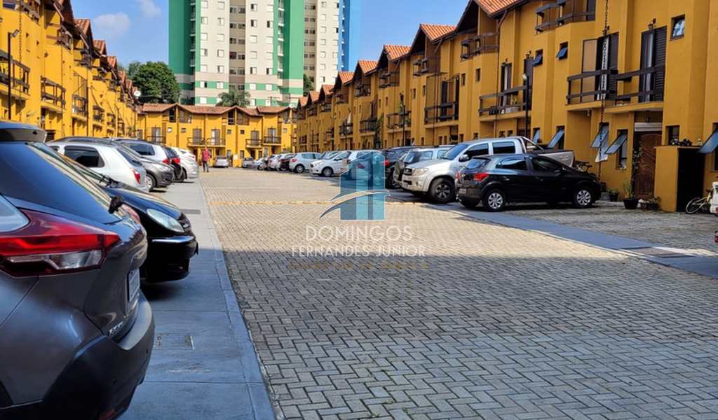Sobrado de Condomínio em São Paulo, bairro Cidade Líder