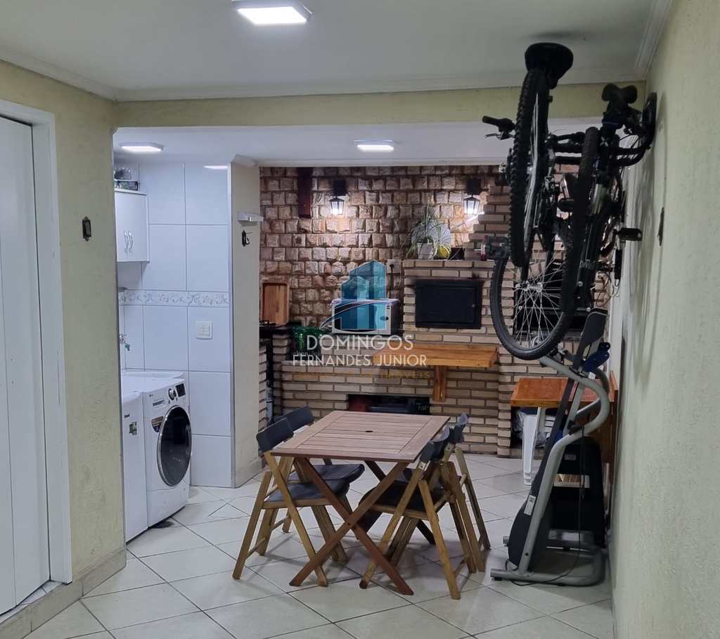 Sobrado em São Paulo, no bairro Vila Talarico