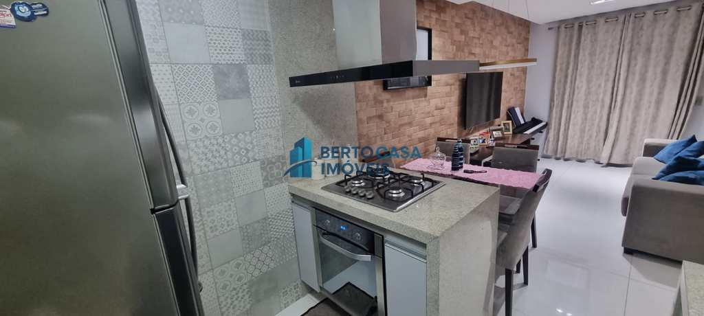 Sobrado em São Paulo, no bairro Vila Talarico