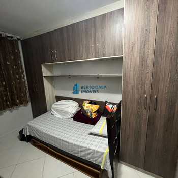 Sobrado de Condomínio em São Paulo, bairro Itaquera
