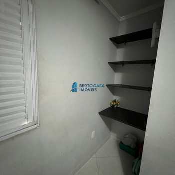 Sobrado de Condomínio em São Paulo, bairro Itaquera
