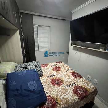 Sobrado de Condomínio em São Paulo, bairro Itaquera