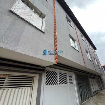 Sobrado de Condomínio em São Paulo, bairro Itaquera
