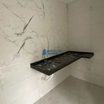 Apartamento em São Paulo, bairro Vila Diva
