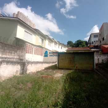 Terreno em São Paulo, bairro Itaquera