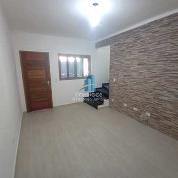 Sobrado em São Paulo, bairro Itaquera