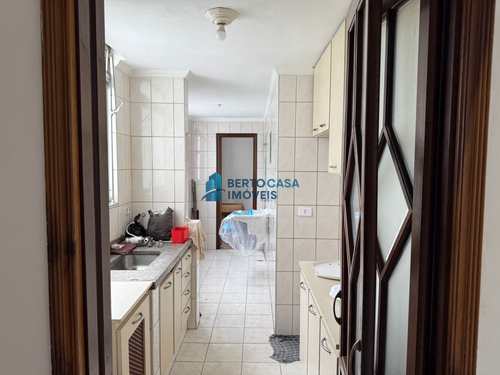 Apartamento, código 511 em São Paulo, bairro Itaquera