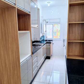 Apartamento em São Paulo, bairro Itaquera