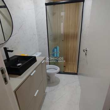 Apartamento em São Paulo, bairro Cidade Líder