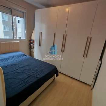 Apartamento em São Paulo, bairro Cidade Líder