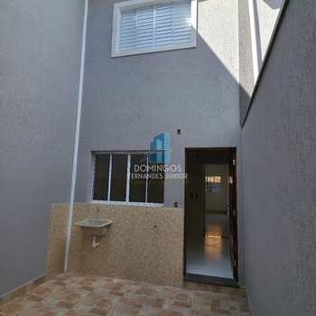 Sobrado em São Paulo, bairro Jardim Lajeado