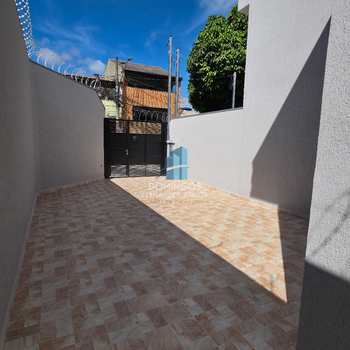 Sobrado em São Paulo, bairro Guaianases