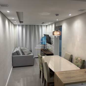Apartamento em São Paulo, bairro Vila Cosmopolita