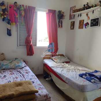 Apartamento em São Paulo, bairro Itaquera