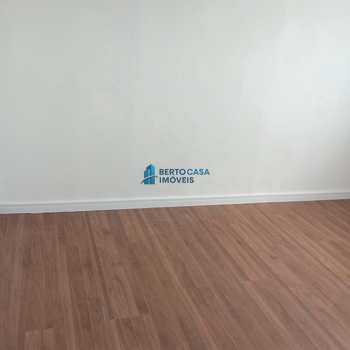 Apartamento em São Paulo, bairro Itaquera