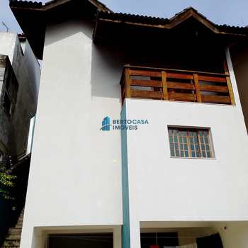 Sobrado em São Paulo, bairro Itaquera