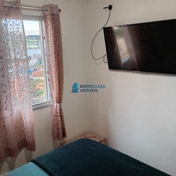 Apartamento em São Paulo, bairro Itaquera