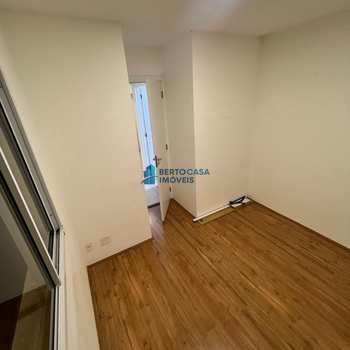 Apartamento em São Paulo, bairro Itaquera