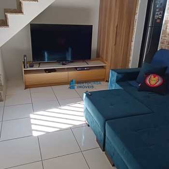Sobrado de Condomínio em São Paulo, bairro Itaquera