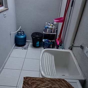 Sobrado de Condomínio em São Paulo, bairro Itaquera