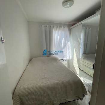Apartamento em São Paulo, bairro Itaquera