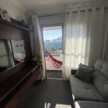 Apartamento em São Paulo, bairro Itaquera
