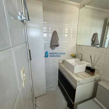Apartamento em São Paulo, bairro Itaquera