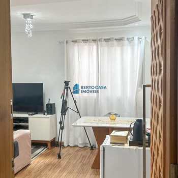 Apartamento em São Paulo, bairro Itaquera
