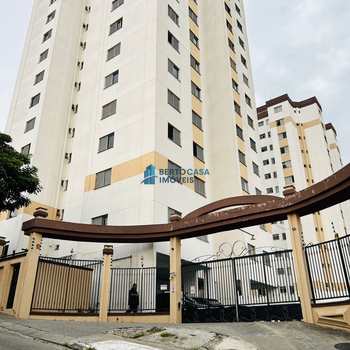Apartamento em São Paulo, bairro Itaquera