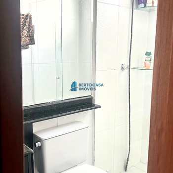 Apartamento em São Paulo, bairro Itaquera