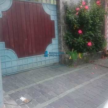 Sobrado em São Paulo, bairro Itaquera