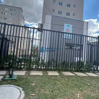 Apartamento em São Paulo, bairro Jardim Helian
