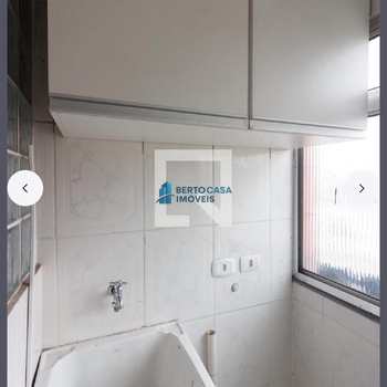Apartamento em São Paulo, bairro Itaquera