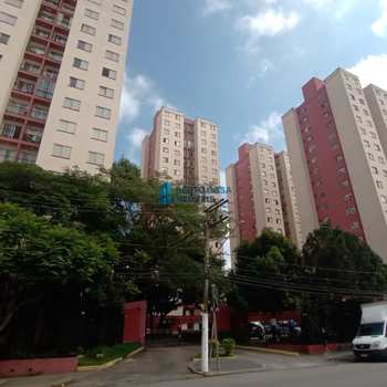 Apartamento em São Paulo, bairro Itaquera