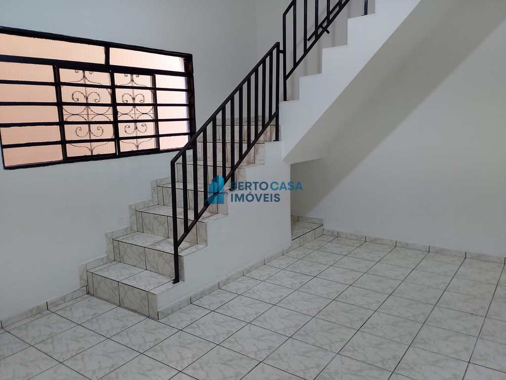 Sobrado em São Paulo, no bairro Cidade Líder