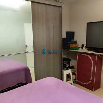 Sobrado em São Paulo, bairro Cidade Líder