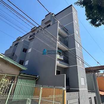 Apartamento em São Paulo, bairro Cidade Líder