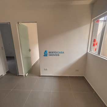 Apartamento em São Paulo, bairro Cidade Líder