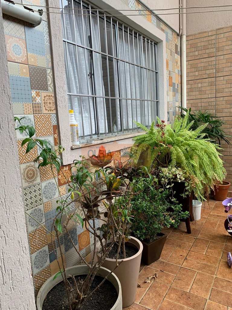 Sobrado em São Paulo, no bairro Vila Marari