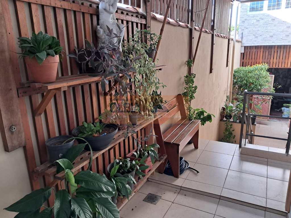 Sobrado em São Paulo, no bairro Americanópolis